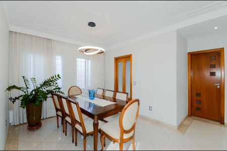 Casa à venda com 175m², 3 quartos e 3 vagasSala de Jantar