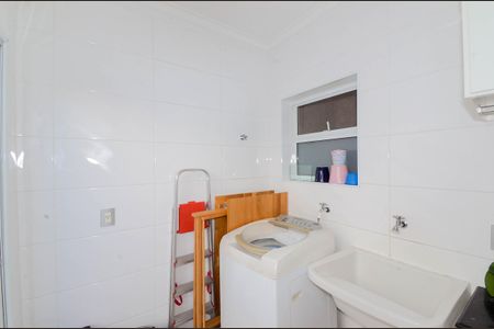 Casa à venda com 175m², 3 quartos e 3 vagasÁrea de Serviço