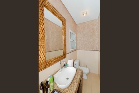 Casa à venda com 175m², 3 quartos e 3 vagasLavabo