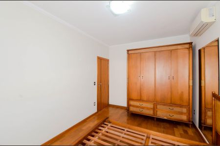 Casa à venda com 175m², 3 quartos e 3 vagasQuarto 3