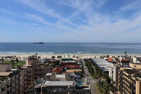 Apartamento para alugar com 106m², 3 quartos e 2 vagas Apartamento para alugar com 106m², 3 quartos e 2 vagasVista