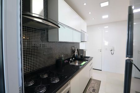 Apartamento para alugar com 106m², 3 quartos e 2 vagas Apartamento para alugar com 106m², 3 quartos e 2 vagasCozinha