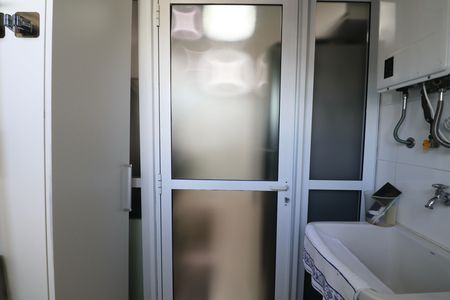 Apartamento para alugar com 106m², 3 quartos e 2 vagas Apartamento para alugar com 106m², 3 quartos e 2 vagasÁrea de Serviço
