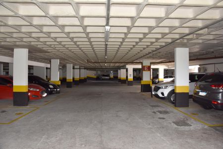 Apartamento à venda com 65m², 2 quartos e 1 vagaGaragem