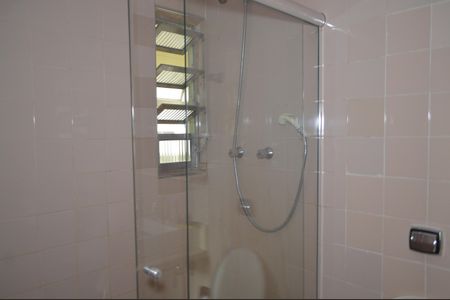 Apartamento à venda com 131m², 3 quartos e 3 vagasBanheiro da Suíte