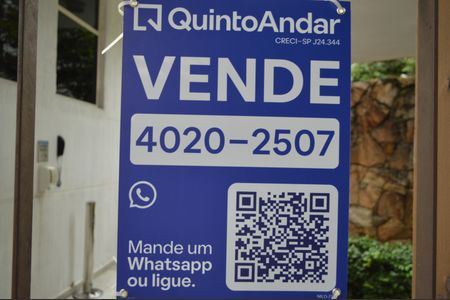 Apartamento à venda com 131m², 3 quartos e 3 vagasPlaquinha