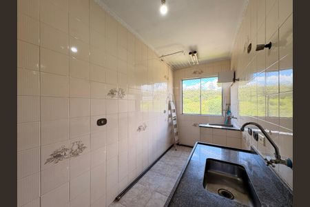 Apartamento à venda com 47m², 2 quartos e 1 vaga Apartamento à venda com 47m², 2 quartos e 1 vagaCozinha
