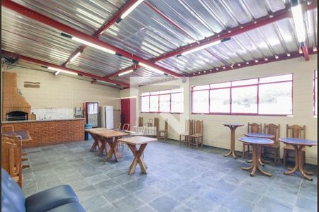 Apartamento à venda com 47m², 2 quartos e 1 vaga Apartamento à venda com 47m², 2 quartos e 1 vagaÁrea comum - Salão de festas