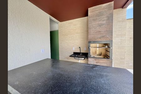 Casa de condomínio à venda com 180m², 4 quartos e 2 vagasÁrea externa