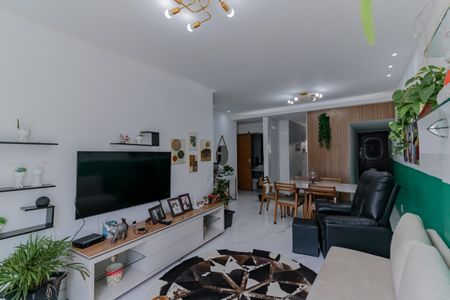 Apartamento à venda com 90m², 3 quartos e sem vaga Apartamento à venda com 90m², 3 quartos e sem vagaSala