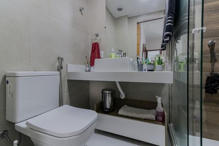 Apartamento à venda com 90m², 3 quartos e sem vaga Apartamento à venda com 90m², 3 quartos e sem vagaBanheiro Social