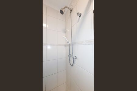 Apartamento à venda com 66m², 2 quartos e 2 vagasBanheiro social