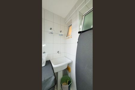 Apartamento à venda com 66m², 2 quartos e 2 vagasLavanderia