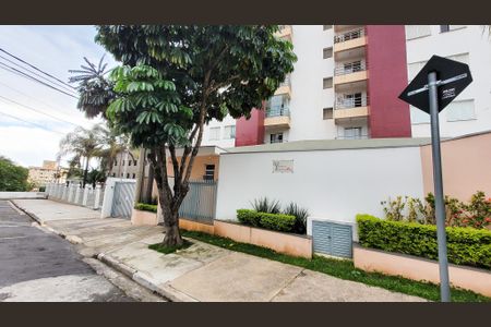 Apartamento à venda com 66m², 2 quartos e 2 vagasFachada