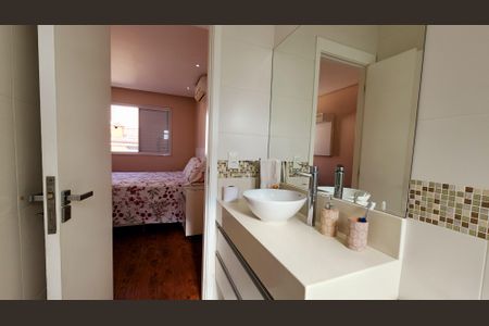 Casa de condomínio à venda com 89m², 3 quartos e 2 vagasBanheiro da Suíte