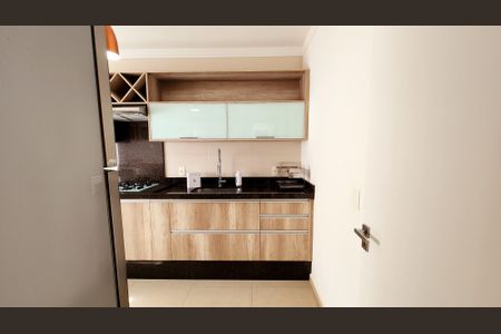 Casa de condomínio à venda com 89m², 3 quartos e 2 vagasCozinha e Área de Serviço