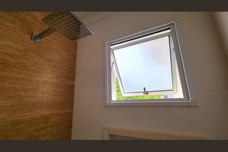 Casa de condomínio à venda com 89m², 3 quartos e 2 vagasBanheiro