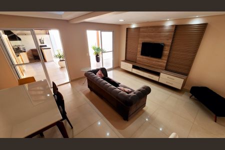 Casa de condomínio à venda com 89m², 3 quartos e 2 vagasSala