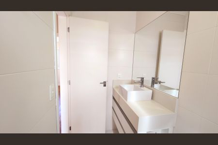 Casa de condomínio à venda com 89m², 3 quartos e 2 vagasBanheiro