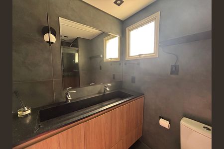 Apartamento para alugar com 70m², 2 quartos e 1 vagaBanheiro da Suíte