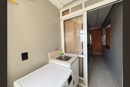 Apartamento para alugar com 70m², 2 quartos e 1 vagaÁrea de Serviço