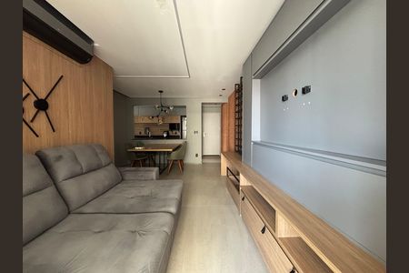 Apartamento para alugar com 70m², 2 quartos e 1 vagaSala