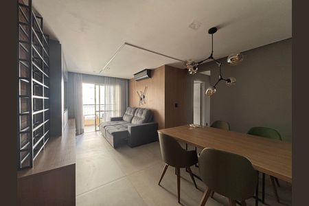 Apartamento para alugar com 70m², 2 quartos e 1 vagaSala