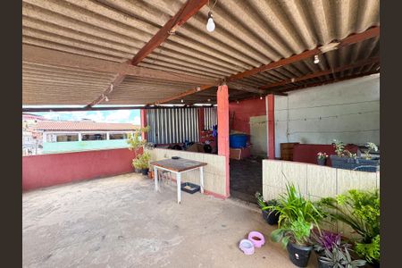 Casa à venda com 305m², 3 quartos e 1 vaga Casa à venda com 305m², 3 quartos e 1 vagaÁrea de Serviço