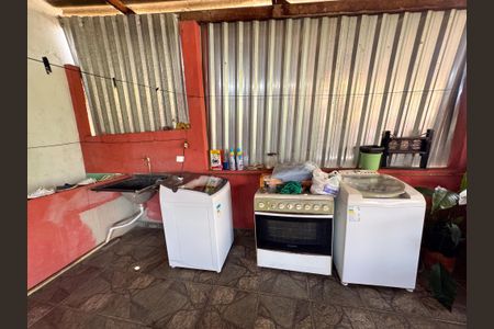 Casa à venda com 305m², 3 quartos e 1 vaga Casa à venda com 305m², 3 quartos e 1 vagaÁrea de Serviço