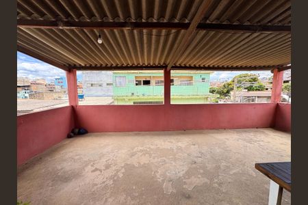 Casa à venda com 305m², 3 quartos e 1 vaga Casa à venda com 305m², 3 quartos e 1 vagaÁrea de Serviço