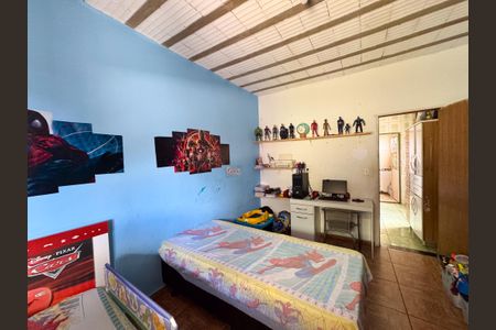 Casa à venda com 305m², 3 quartos e 1 vaga Casa à venda com 305m², 3 quartos e 1 vagaQuarto 2