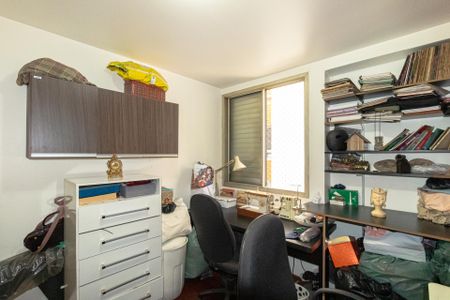 Apartamento à venda com 90m², 3 quartos e 1 vagaQuarto 2