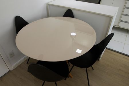Apartamento para alugar com 35m², 1 quarto e sem vaga Apartamento para alugar com 35m², 1 quarto e sem vagaSala