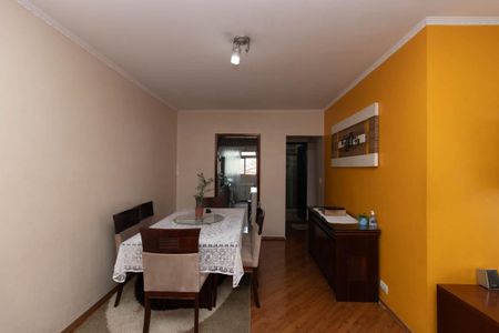 Apartamento à venda com 72m², 2 quartos e 1 vagaSala de Jantar