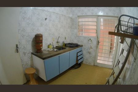 Casa à venda com 175m², 3 quartos e 2 vagasCozinha