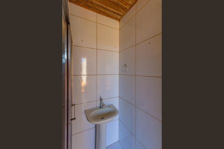 Casa para alugar com 380m², 2 quartos e 2 vagasBanheiro Social