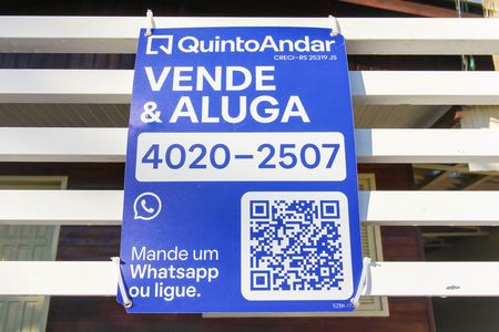 Casa à venda com 380m², 3 quartos e 2 vagasPlaca