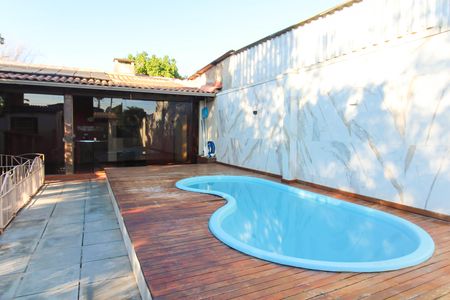 Casa à venda com 380m², 3 quartos e 2 vagasÁrea externa