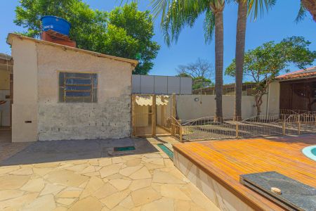 Casa para alugar com 380m², 2 quartos e 2 vagasÁrea externa