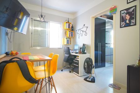 Apartamento à venda com 33m², 1 quarto e sem vagaSala