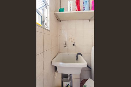 Casa à venda com 170m², 5 quartos e 2 vagasÁrea de Serviço