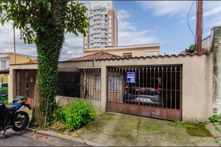 Casa à venda com 170m², 5 quartos e 2 vagasFachada e placa