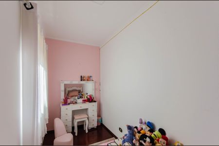 Casa à venda com 170m², 5 quartos e 2 vagasQuarto 2