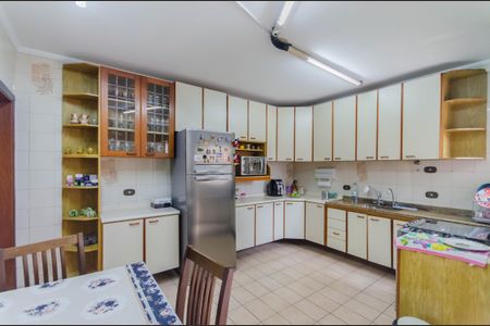 Casa à venda com 170m², 5 quartos e 2 vagasCozinha