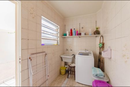 Casa à venda com 170m², 5 quartos e 2 vagasÁrea de Serviço