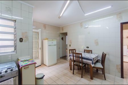 Casa à venda com 170m², 5 quartos e 2 vagasCozinha