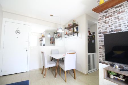 Apartamento para alugar com 49m², 2 quartos e 1 vagaSala