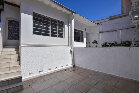 Casa à venda com 170m², 3 quartos e 2 vagasQuintal