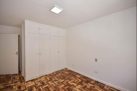 Casa à venda com 170m², 3 quartos e 2 vagasQuarto 3