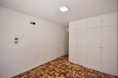 Casa à venda com 170m², 3 quartos e 2 vagasQuarto 3